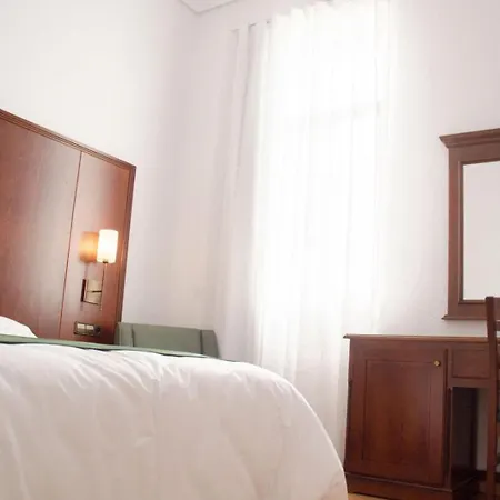 Balneario De 3* Marmolejo